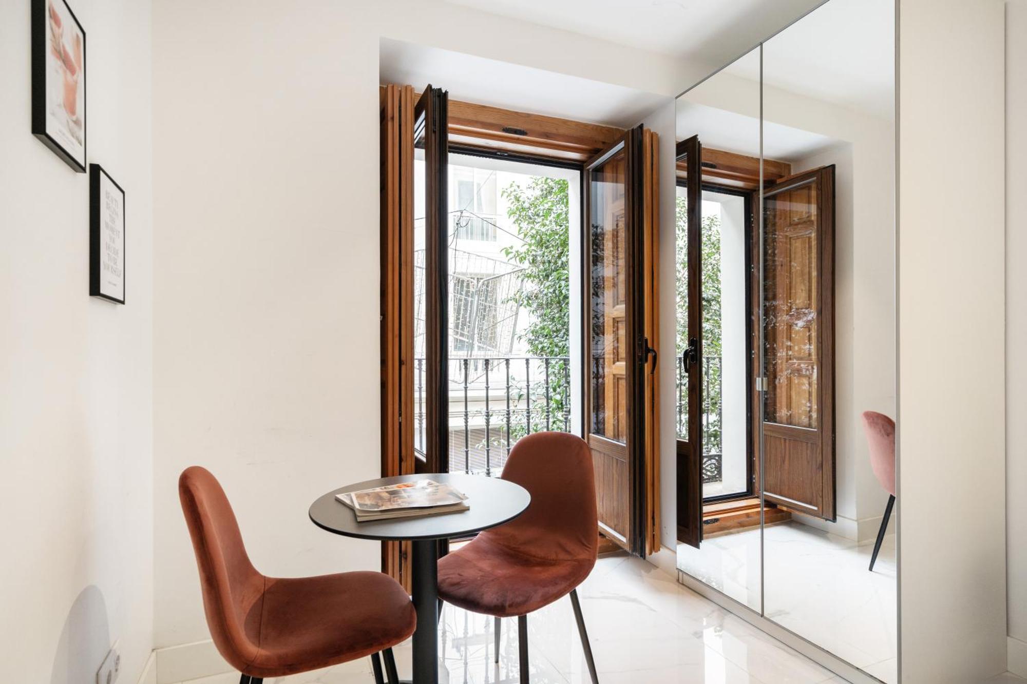 Dobo Madrid Luna Bagian luar foto