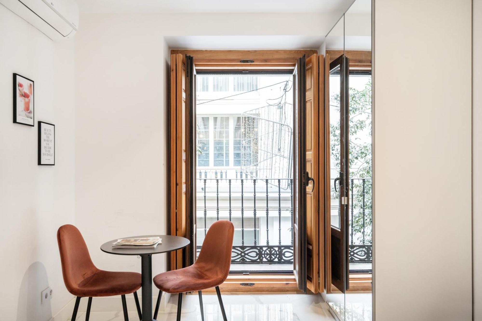 Dobo Madrid Luna Bagian luar foto